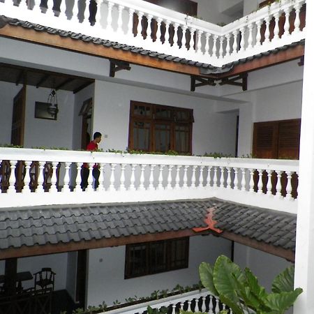 Bladok Hotel & Restaurant Jogjakarta Buitenkant foto