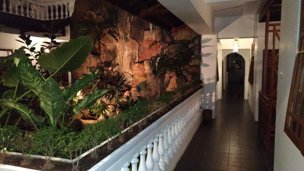 Bladok Hotel & Restaurant Jogjakarta Buitenkant foto